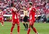3-2险胜！拜仁慕尼黑客场破奥格斯堡，凯恩登顶双榜领跑德甲